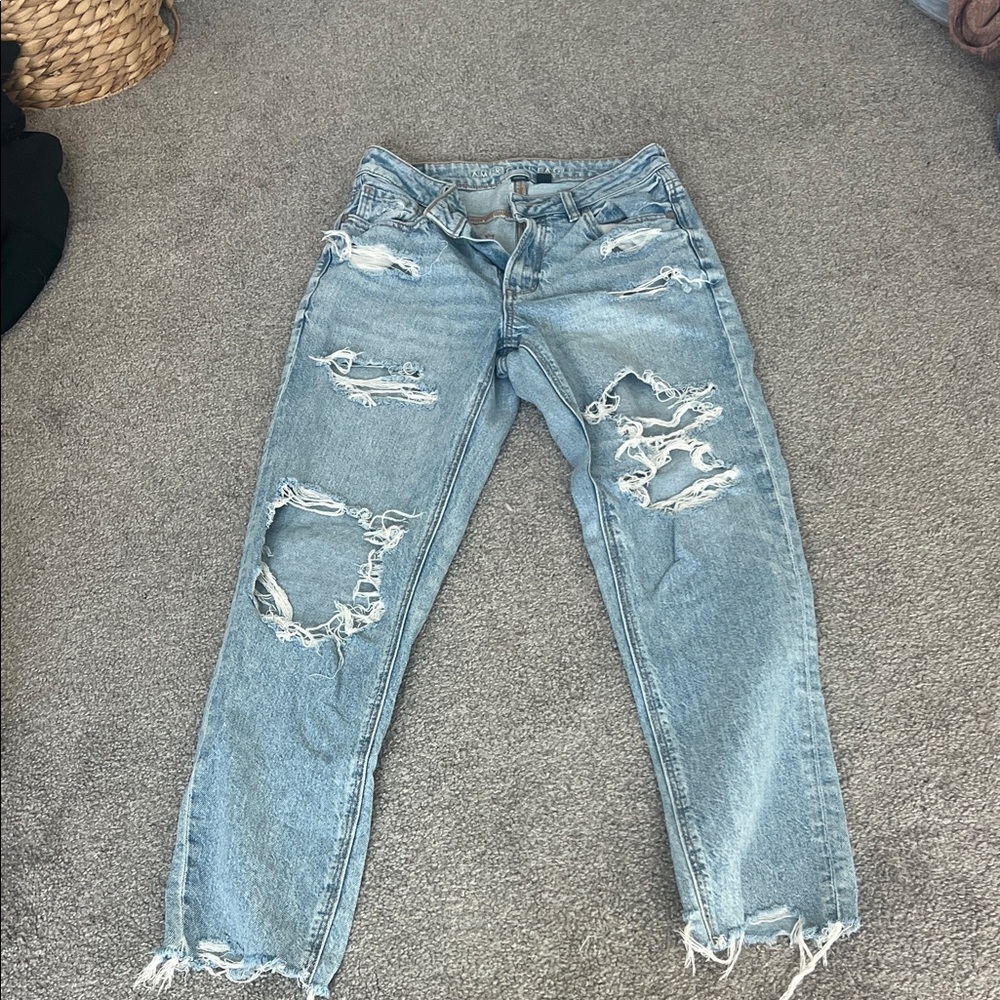 American Eagle Outfitters Light Blue Distressed Jeans